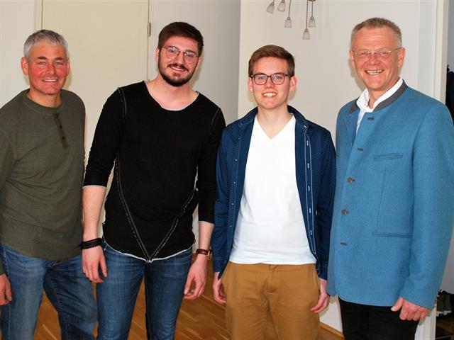 GV Matthias Lang sen., Maximilian Hölzl, Matthias Lang und Bürgermeister Maximilian Klappacher Werbeagentur in der Salzgasse